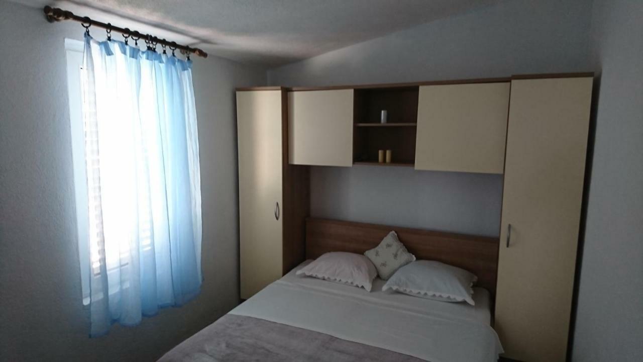Apartmani Kocka Primošten Esterno foto