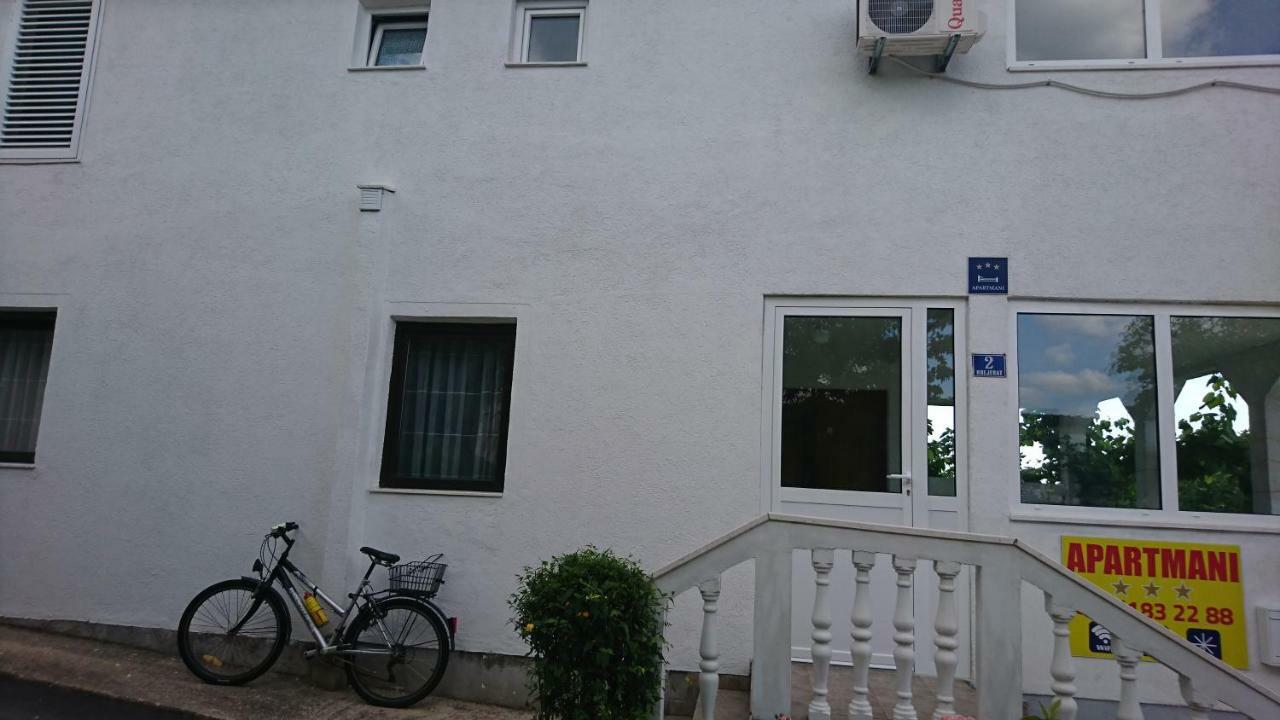 Apartmani Kocka Primošten Esterno foto