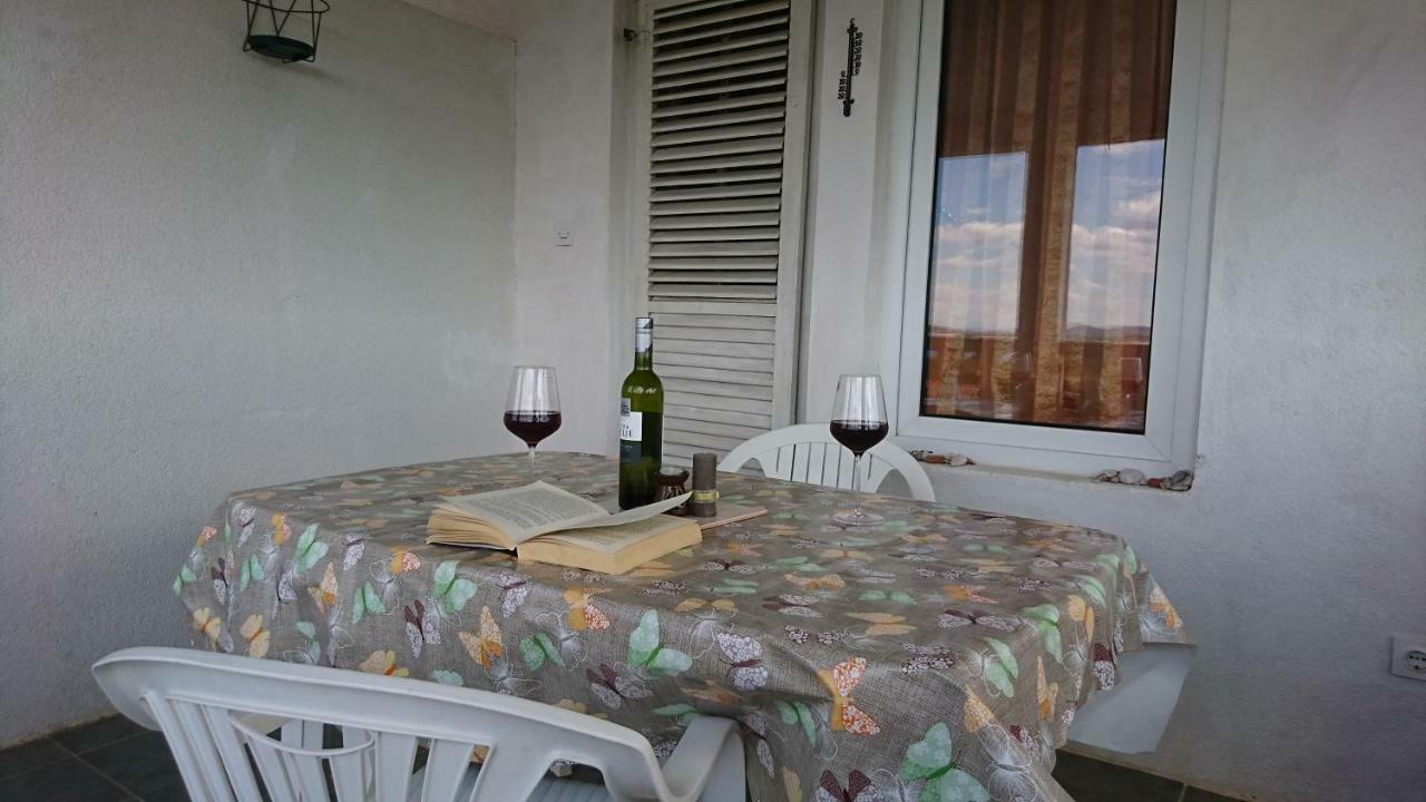 Apartmani Kocka Primošten Esterno foto