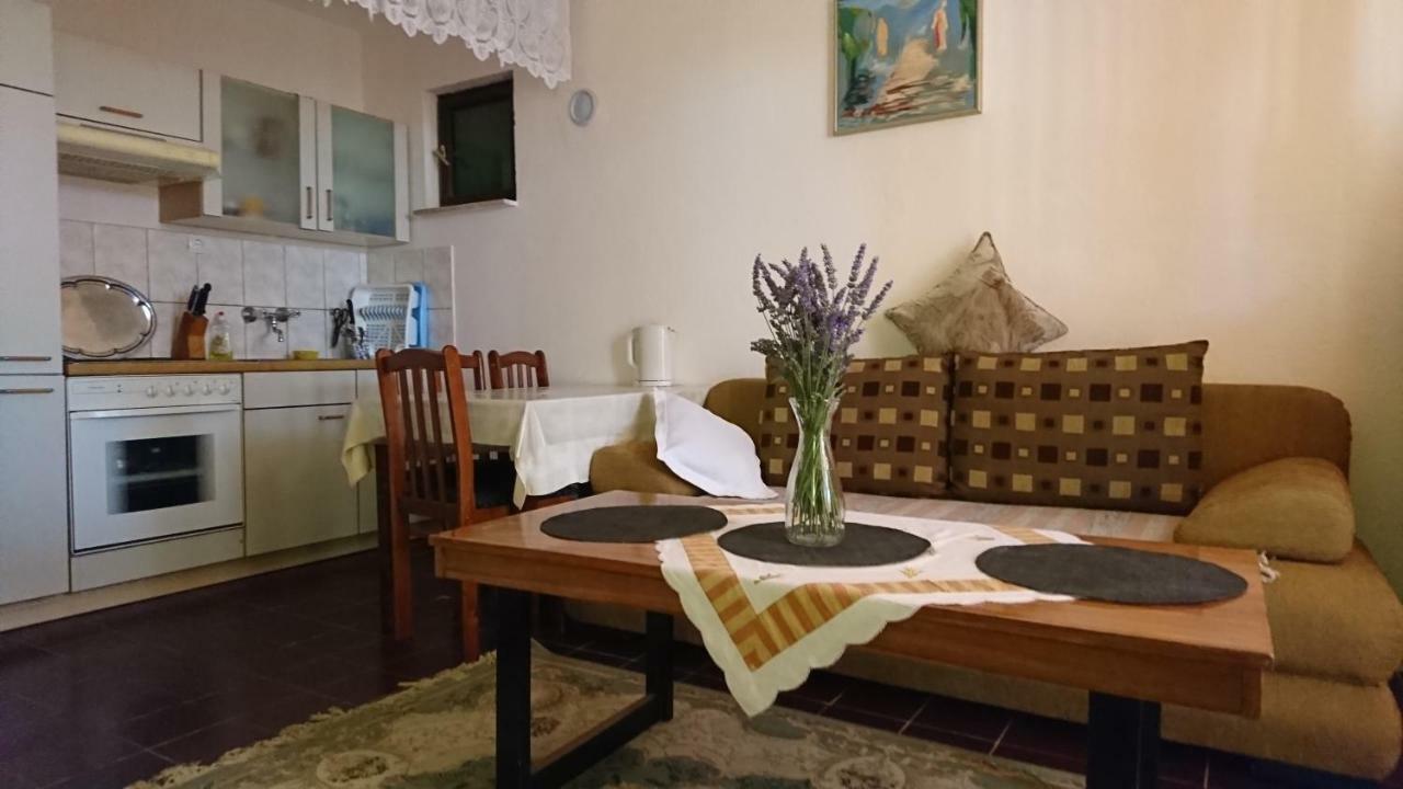Apartmani Kocka Primošten Esterno foto